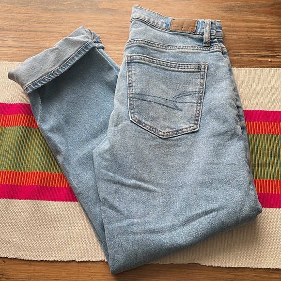 NWT 💙 Comfortable and Soft Short Super High-Rise Straight! - Picture 6 of 15